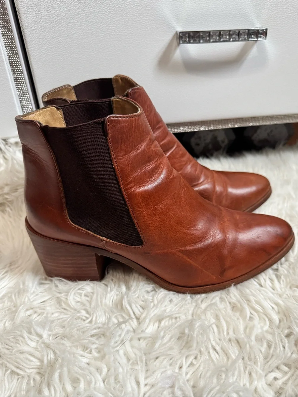 Nisolo Women's Brown Leather Chelsea Ankle Boots 9.5